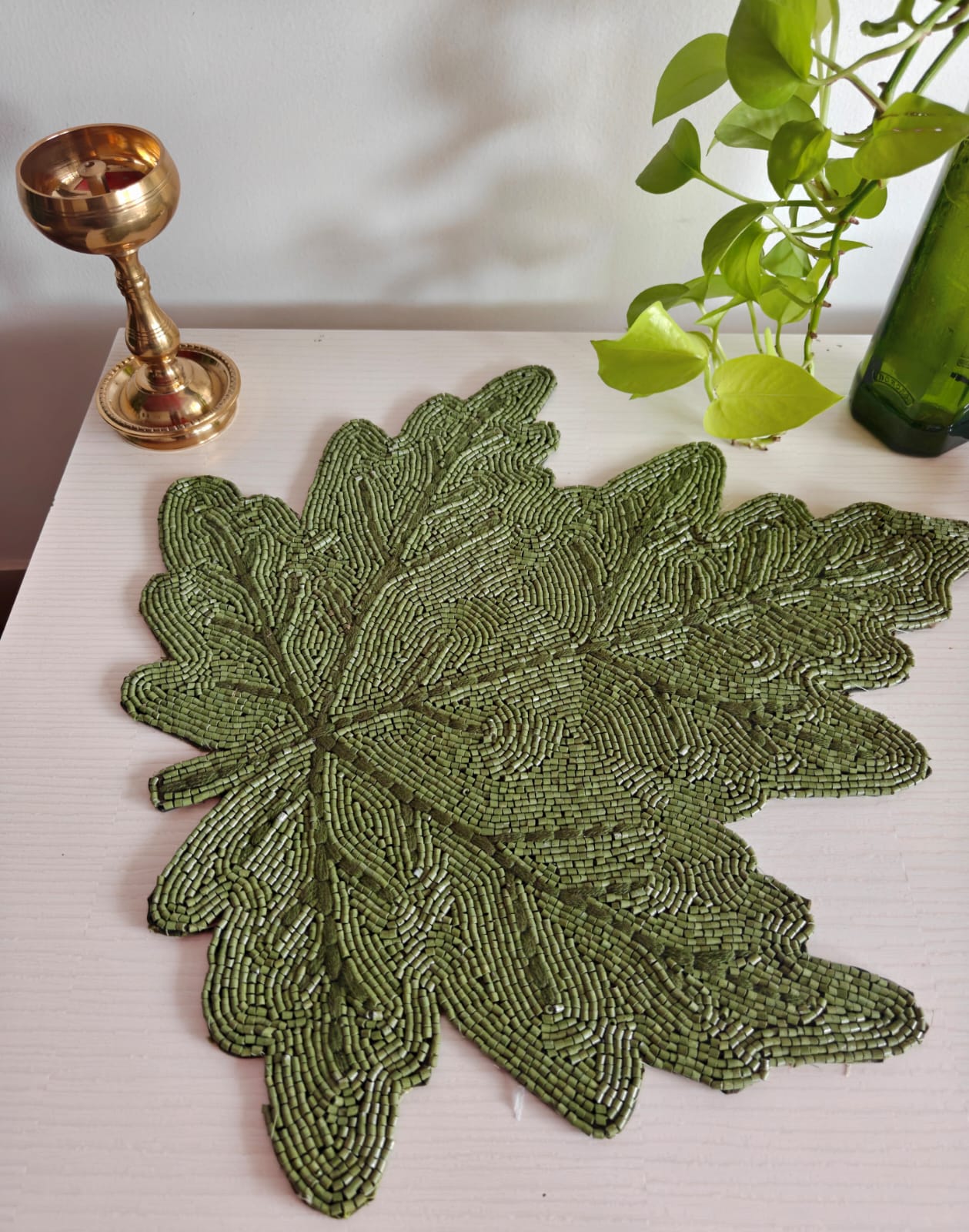 Designer Leaf Decorative Beads Table Placemat Bead table mat