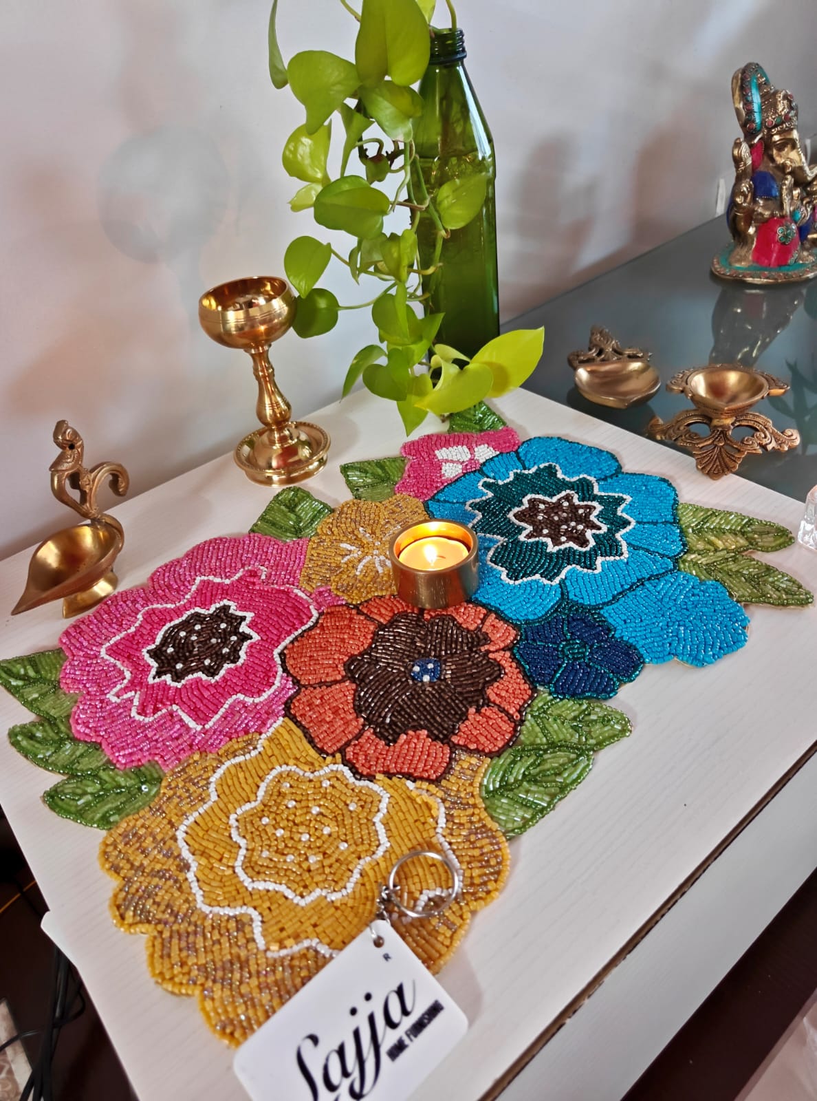 Trendy Burst Of Colours  Beads Table Coffee Side Table Mat