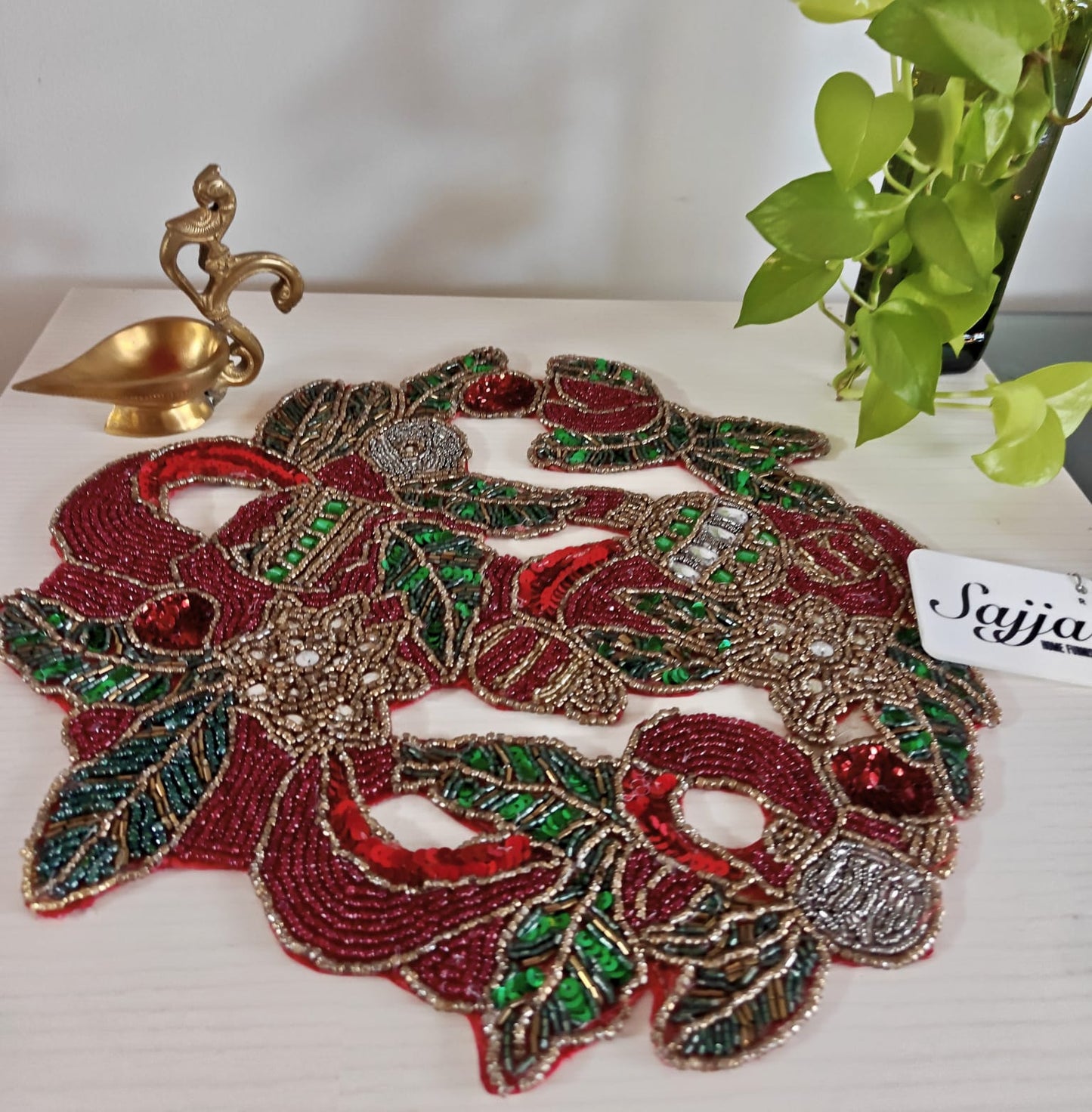 Magnificent Festive Red Green Gold Cutwork Placemat Beads Mat
