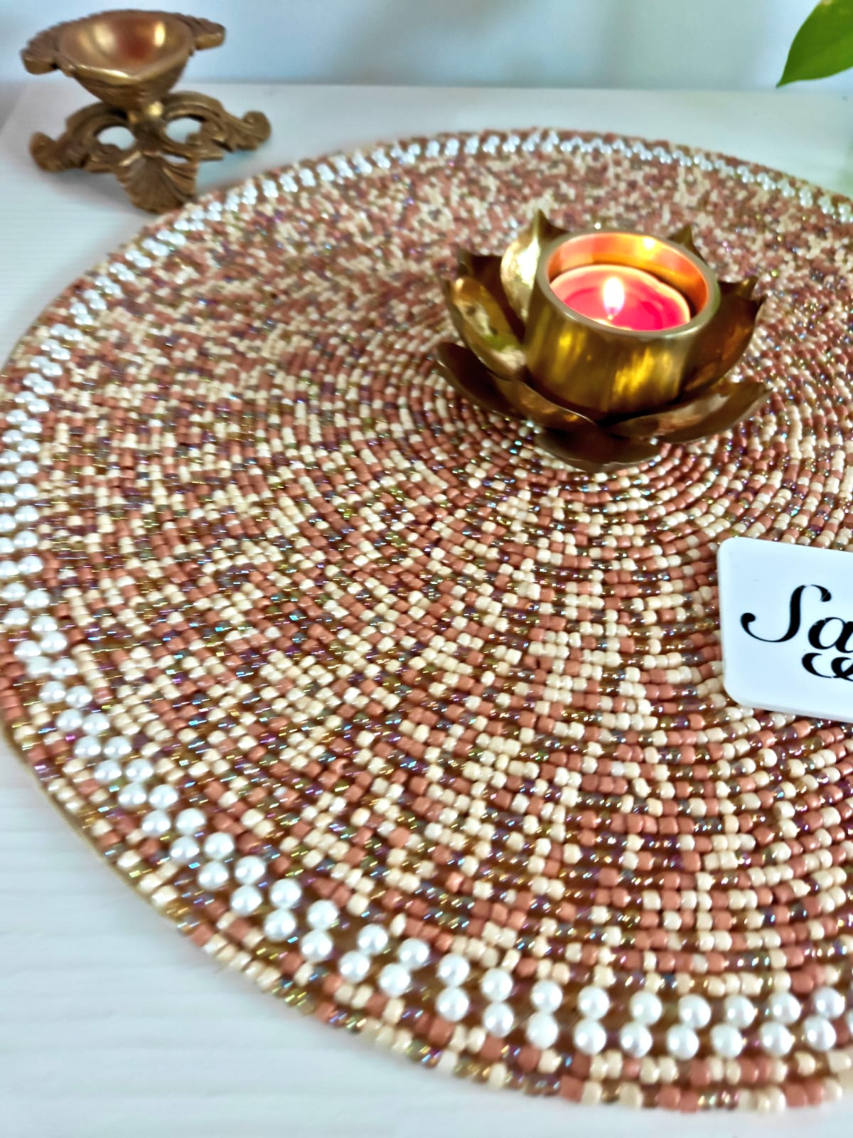 Stylish Handcrafted Elegant Beige Natural Beads Glass Table Mat Placemat