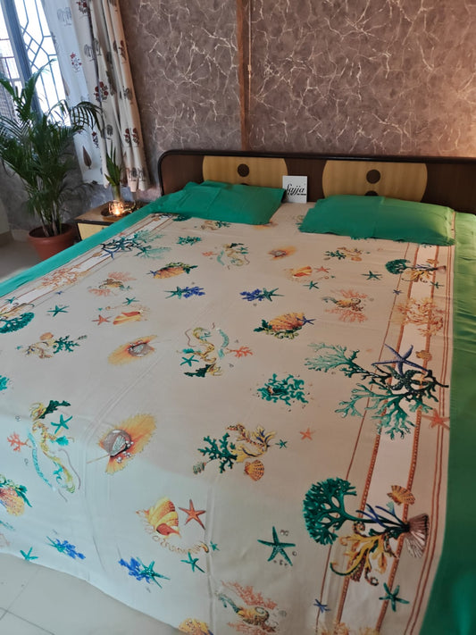 Thick Cotton Teal Green Coral Print King Size With Solid Border Double Bedcover with 2 Pillow Covers (100*108) Inch