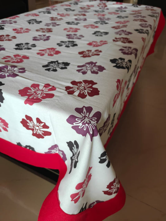 Contemporary Pure Cotton Six Seater Table Cloth 60 In x 90 In