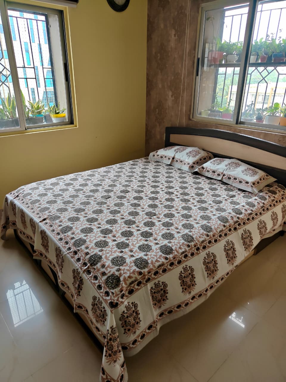 Handblock Gulbahar Brown Floral Bedsheet Queen | Smaller King 95 x 108 inches