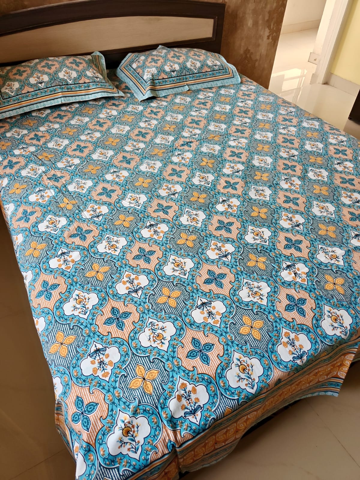 Vintage South Cotton Blue Brown Damask Pattern Double Bedsheet Queen Smaller King