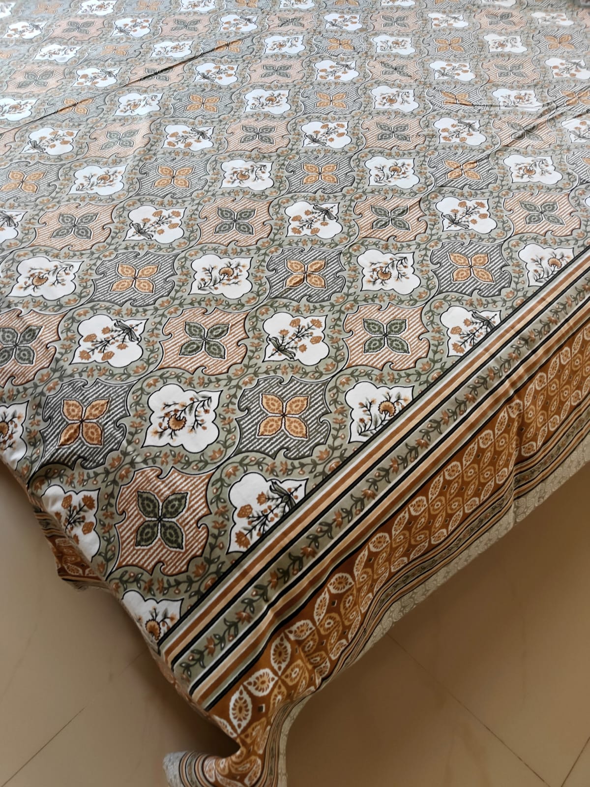 Vintage Hand block Damask Pattern Pure Cotton Double Bedsheet queen King Multicoloured