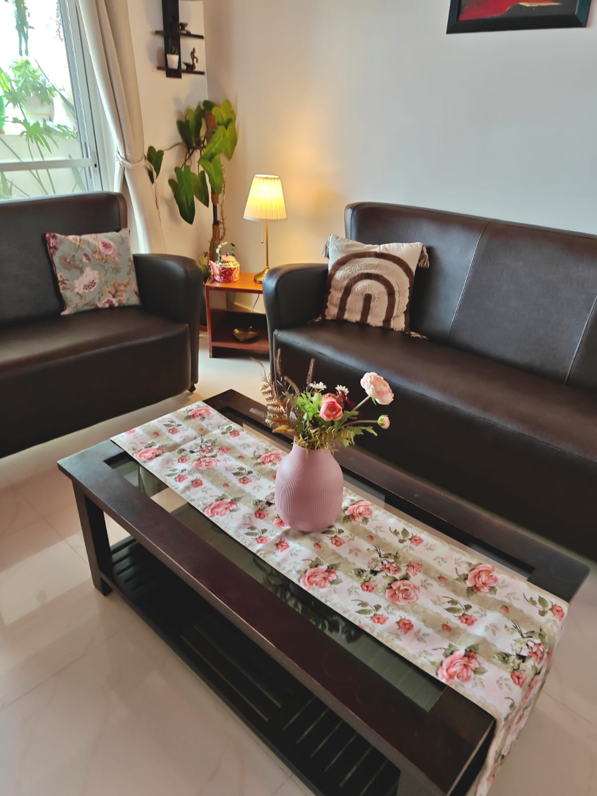 Sajja Enchanting English Rose Elegant Silk Table Runner (12 x 72 inches)