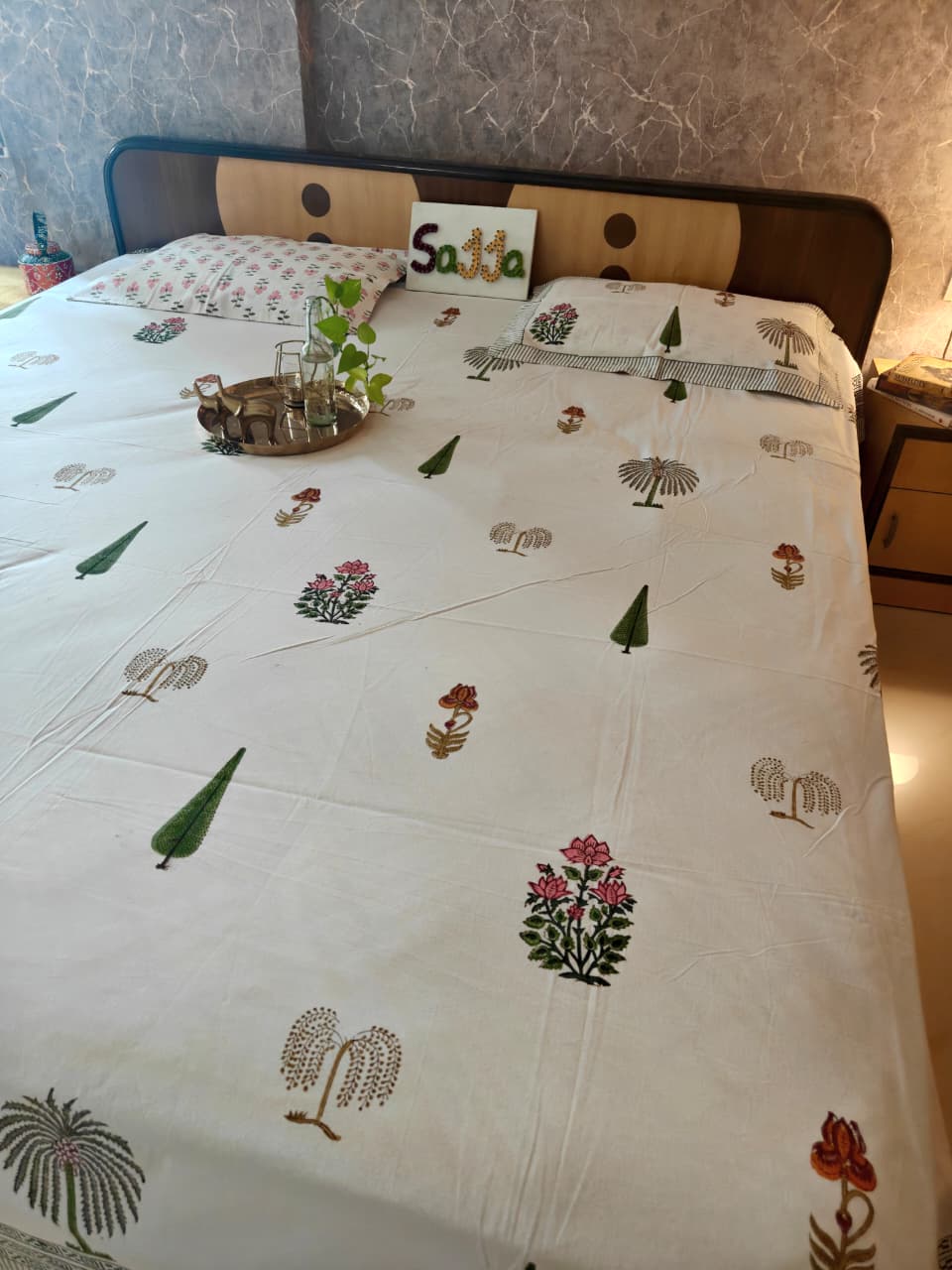 Vintage Mughal Jaal Floral Motif Handblock Premium Cotton Double Bedsheet Queen | Smaller King