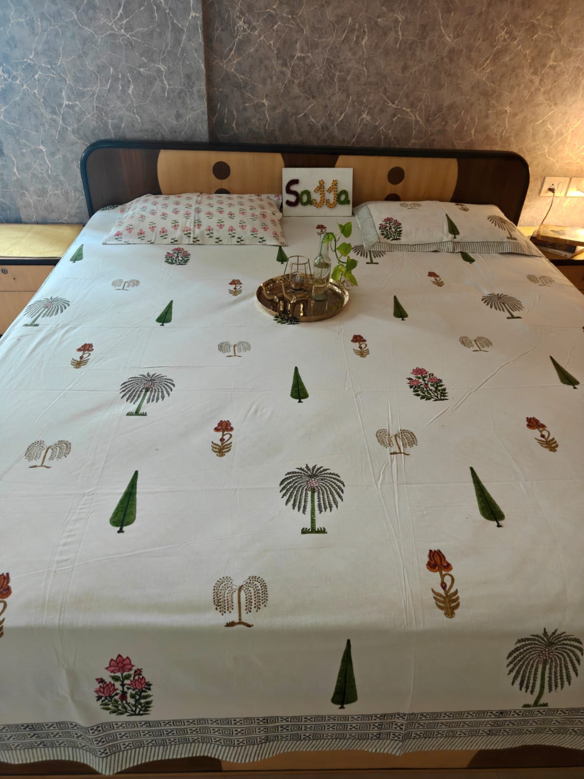 Vintage Mughal Jaal Floral Motif Handblock Premium Cotton Double Bedsheet Queen | Smaller King
