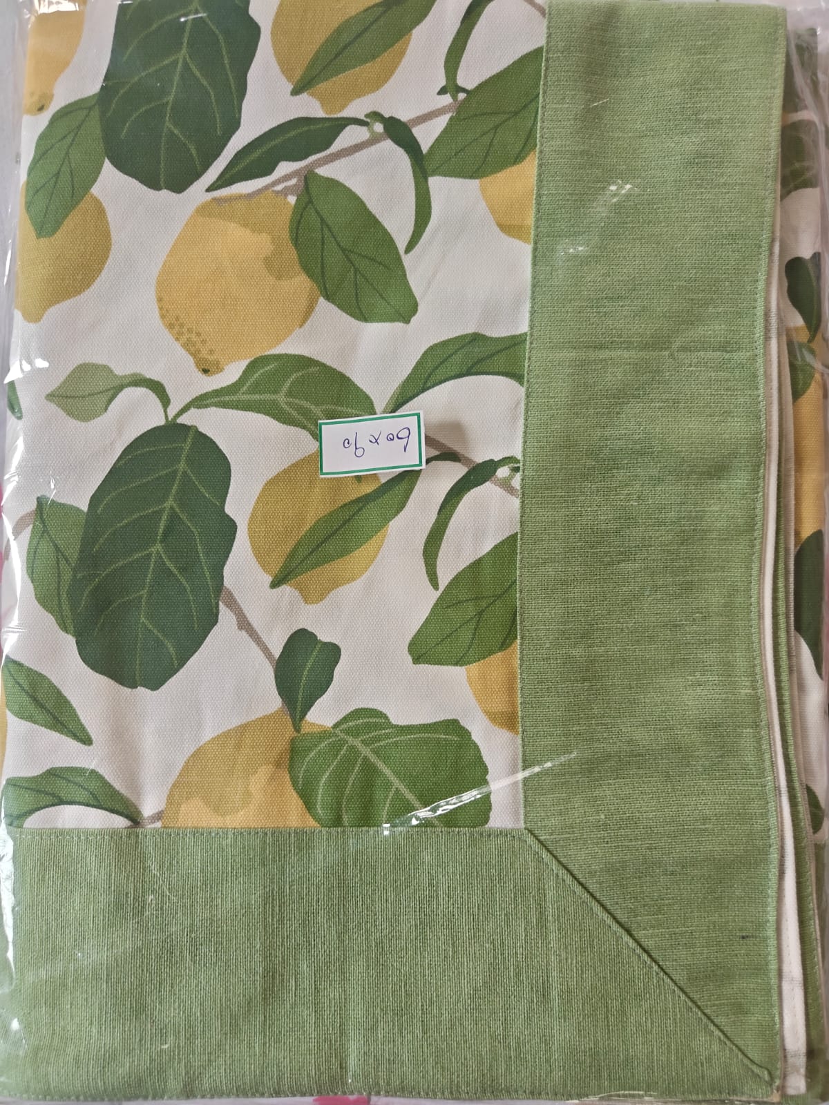 Contemporary Citrus Pure Cotton Six Seater Table Cloth 60 In x 90 In