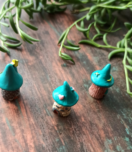 Miniature Wizard Hat Tree House Set of 1 - Sajja Garden Nursery