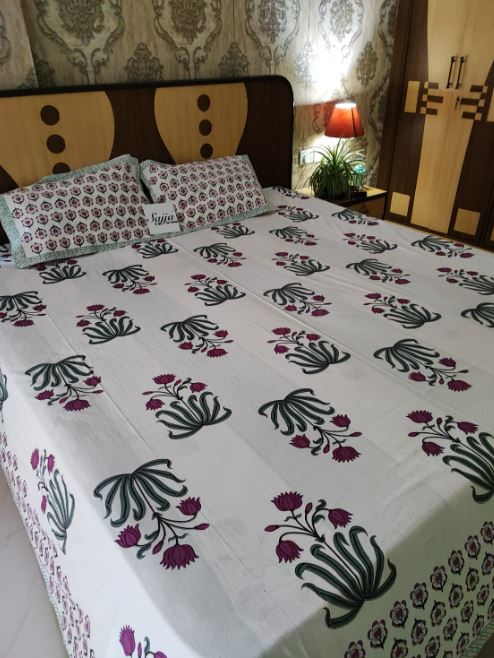 Vintage Handblock Pink Purple Pookalam Floral Pure Cotton King Double Bedsheet